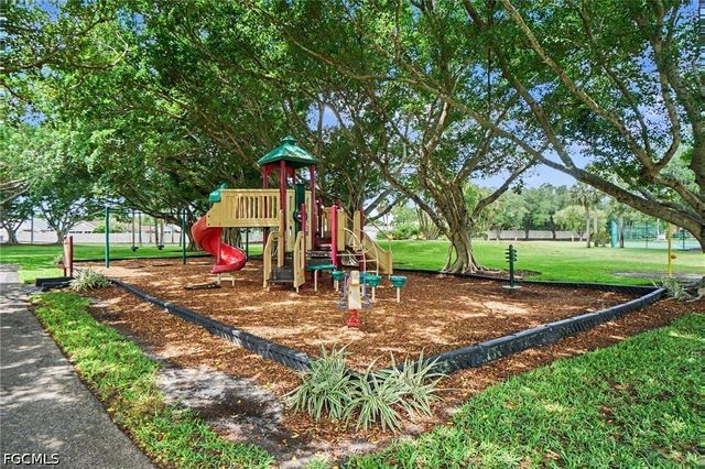 15212 Palm Isle DR, Fort Myers, FL 33919