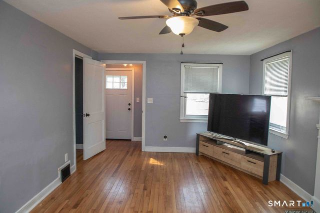 11 Foley Road, Portland, CT 06480