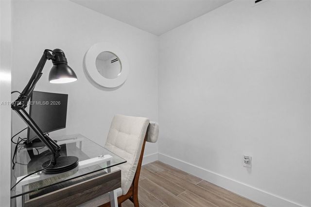 5701 Collins Ave 1707, Miami Beach, FL 33140