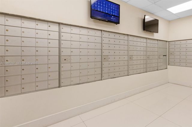 5701 Collins Ave 1707, Miami Beach, FL 33140