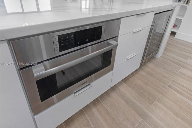 5701 Collins Ave 1707, Miami Beach, FL 33140