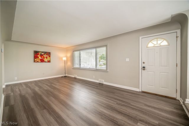 186 Creed Street, Struthers, OH 44471