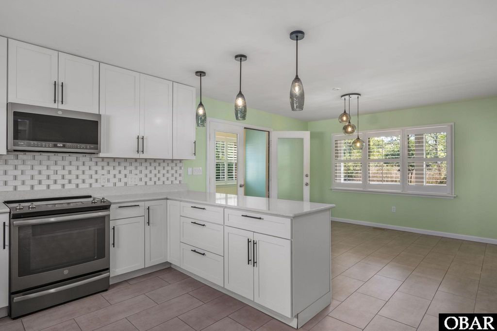 Image 10 of property listing at 4164 Thick Ridge Road Lot 3, Kitty Hawk, NC 27949