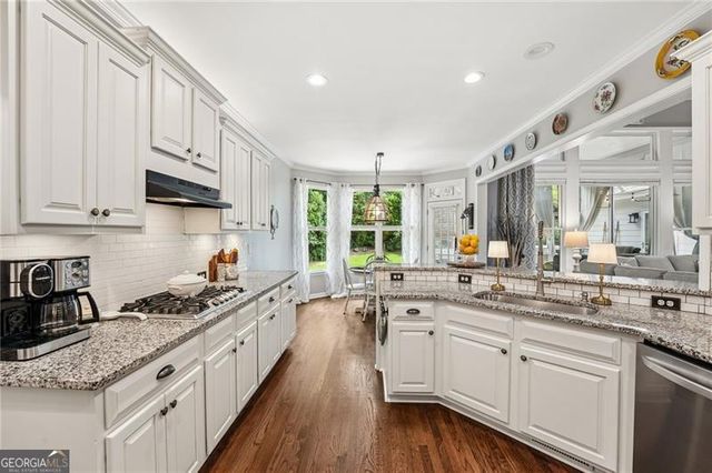 921 Laurel Wood Court, Canton, GA 30115