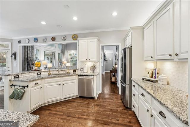 921 Laurel Wood Court, Canton, GA 30115
