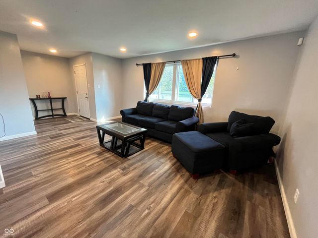 3902 W Mooresville Road, Indianapolis, IN 46221