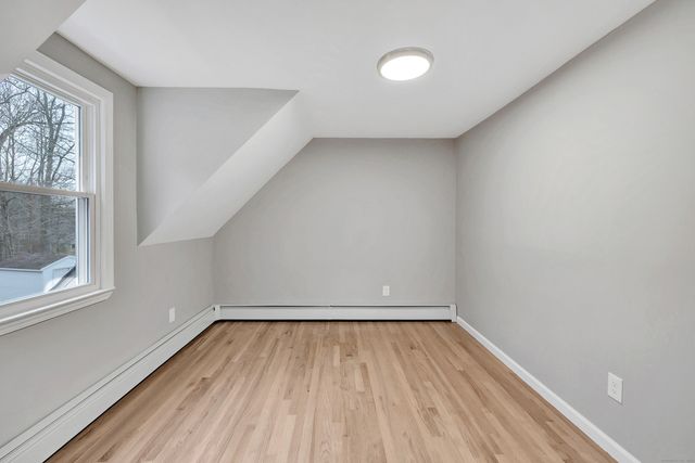 19 Good Hill Road, Oxford, CT 06478