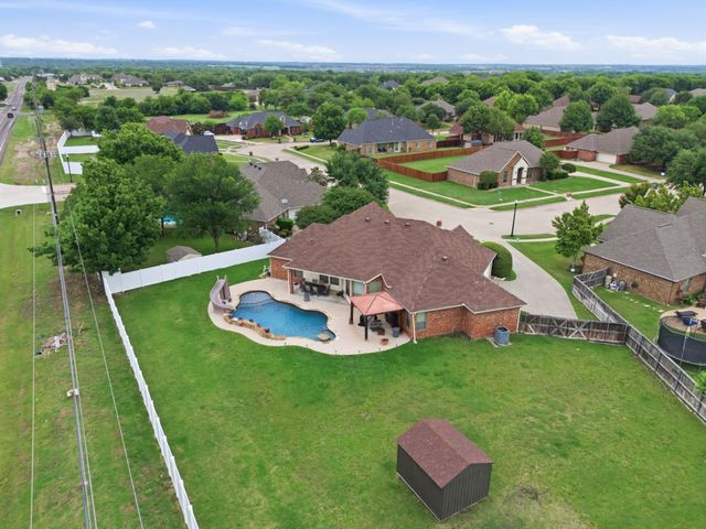 602 Christa Street, Ovilla, TX 75154