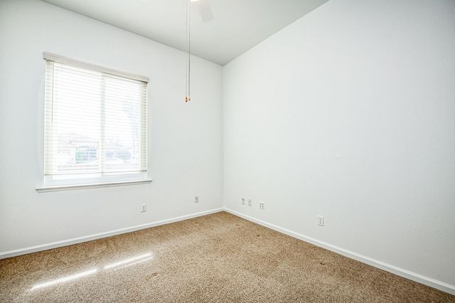 2404 E Pryor Drive, Fresno, CA 93720