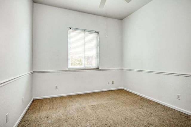 2404 E Pryor Drive, Fresno, CA 93720