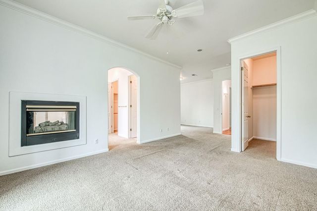 2404 E Pryor Drive, Fresno, CA 93720