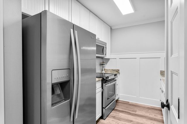 137 N Myrtle Drive, UNIT 215, Santa Rosa Beach, FL 32459