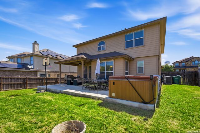 13805 TIVOLI GDNS, Live Oak, TX 78233