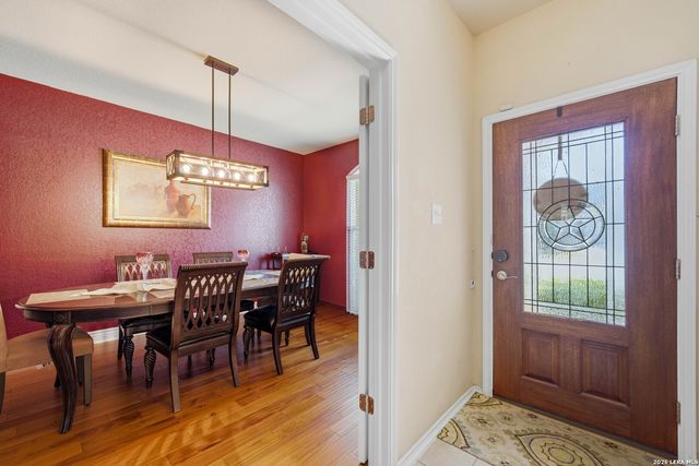 13805 TIVOLI GDNS, Live Oak, TX 78233