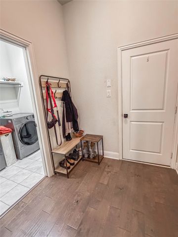 343 Abbott Lane, Waxahachie, TX 75165
