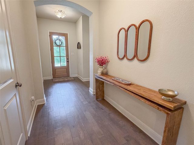 343 Abbott Lane, Waxahachie, TX 75165