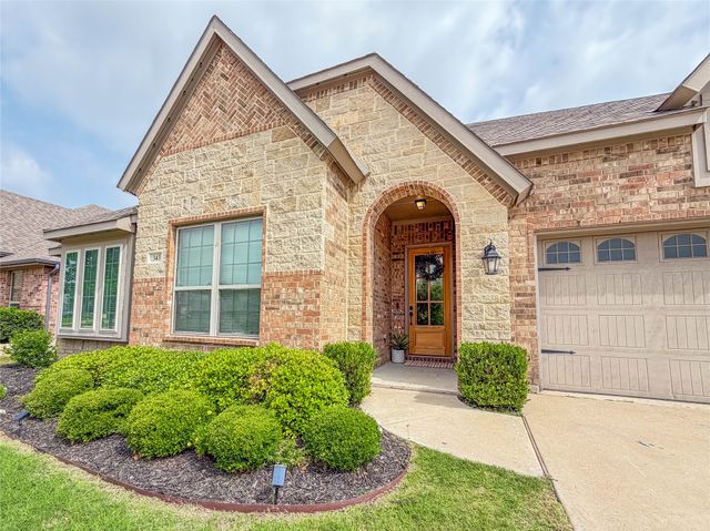 343 Abbott Lane, Waxahachie, TX 75165