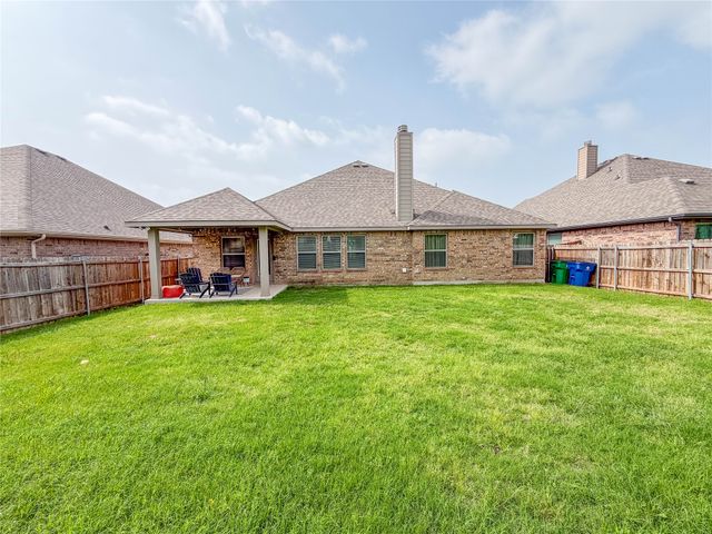 343 Abbott Lane, Waxahachie, TX 75165