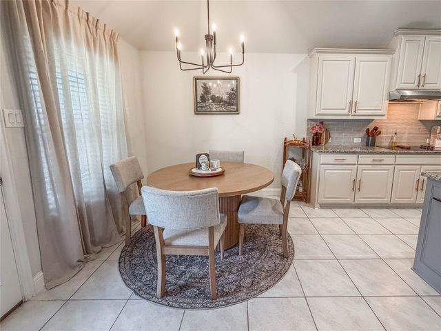 343 Abbott Lane, Waxahachie, TX 75165