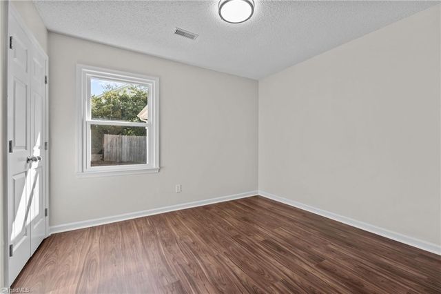 6727 River Hills Drive, Greensboro, NC 27410