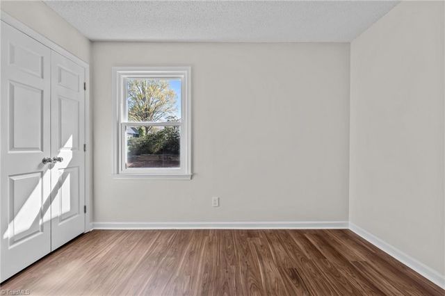 6727 River Hills Drive, Greensboro, NC 27410