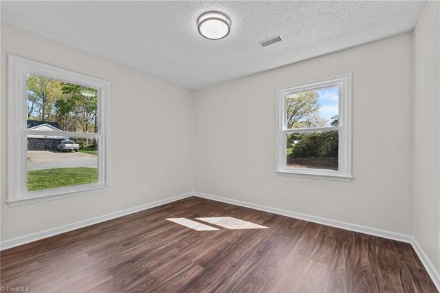 6727 River Hills Drive, Greensboro, NC 27410