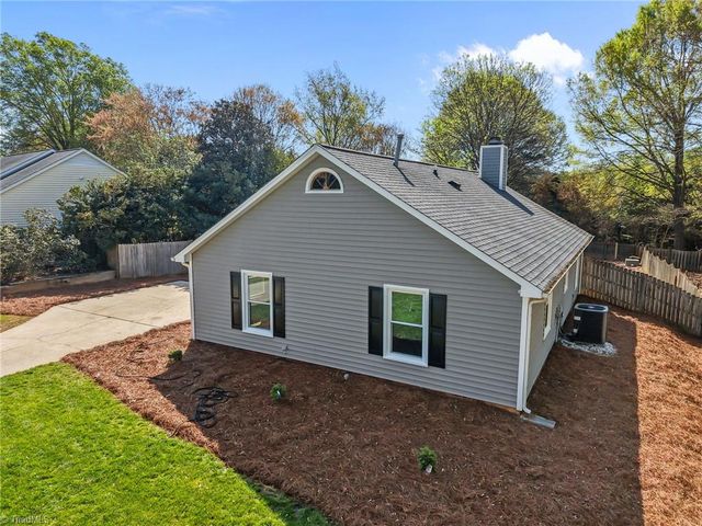 6727 River Hills Drive, Greensboro, NC 27410
