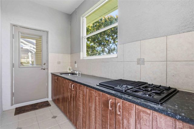 8335 BARTON FARMS BOULEVARD, Sarasota, FL 34240