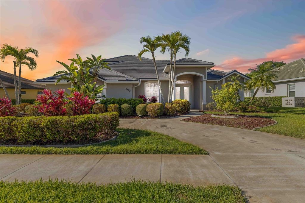 8335 BARTON FARMS BOULEVARD, Sarasota, FL 34240