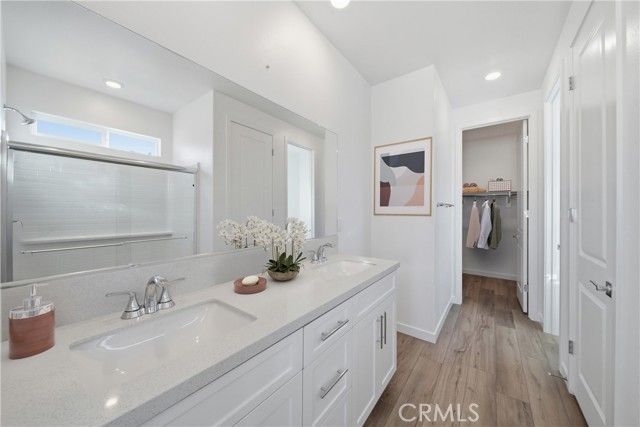 3248 E Avenue J-3, Lancaster, CA 93535