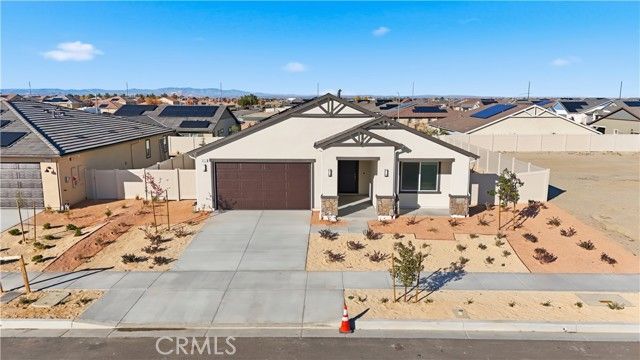 3248 E Avenue J-3, Lancaster, CA 93535