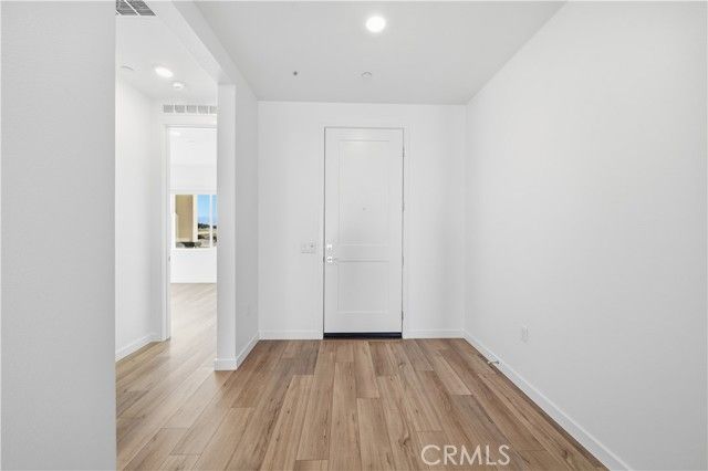 3248 E Avenue J-3, Lancaster, CA 93535