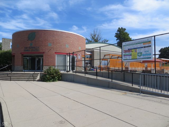 1029 Albany Street, Indianapolis, IN 46203