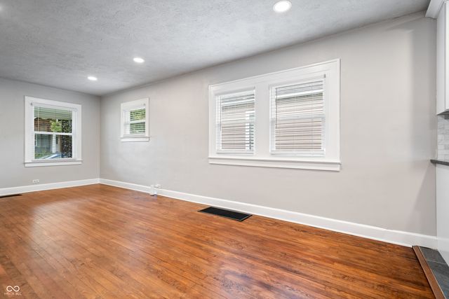 1029 Albany Street, Indianapolis, IN 46203