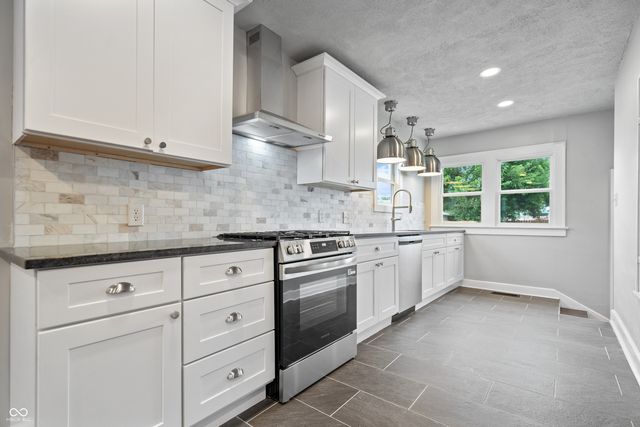 1029 Albany Street, Indianapolis, IN 46203
