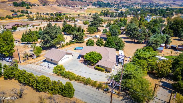 40208 W 98th Street, Leona Valley, CA 93551