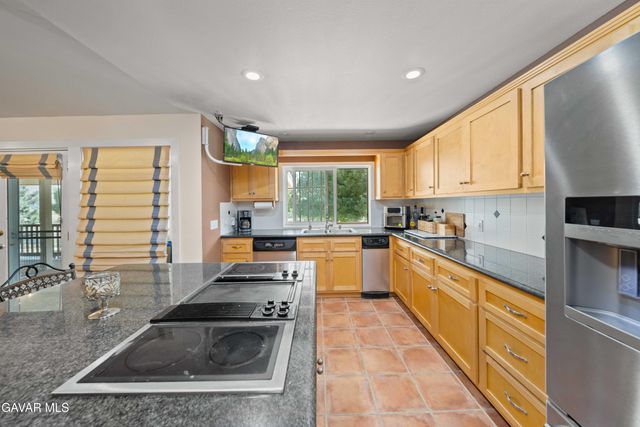 40208 W 98th Street, Leona Valley, CA 93551