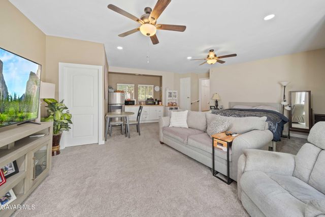 40208 W 98th Street, Leona Valley, CA 93551