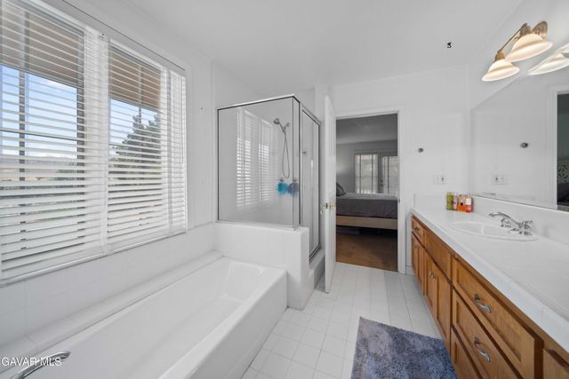 40208 W 98th Street, Leona Valley, CA 93551