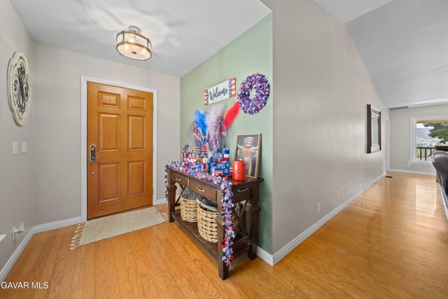 40208 W 98th Street, Leona Valley, CA 93551