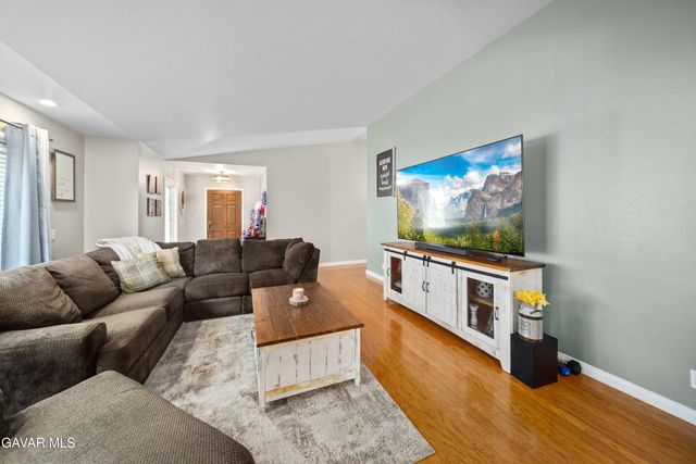 40208 W 98th Street, Leona Valley, CA 93551