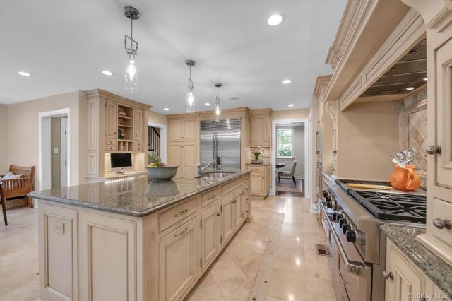 74 Litchfield Road, Port Washington, NY 11050