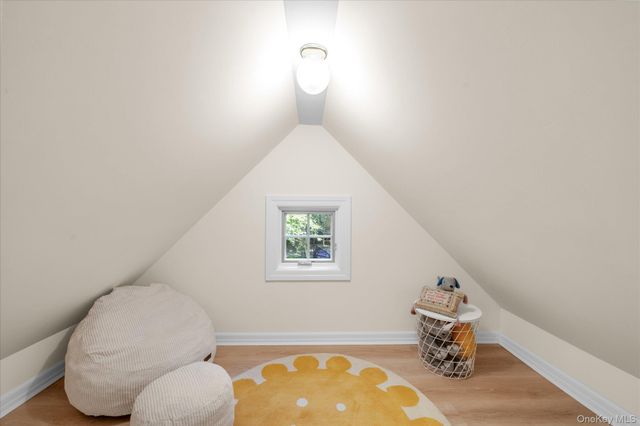 74 Litchfield Road, Port Washington, NY 11050