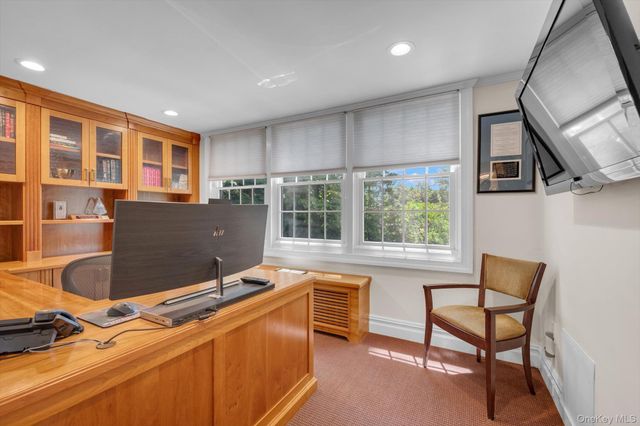 74 Litchfield Road, Port Washington, NY 11050