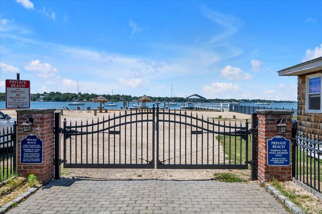 74 Litchfield Road, Port Washington, NY 11050