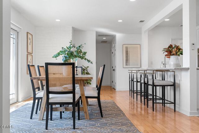 2902 El Caminito, La Crescenta, CA 91214