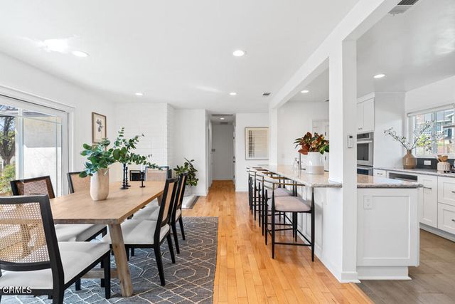 2902 El Caminito, La Crescenta, CA 91214