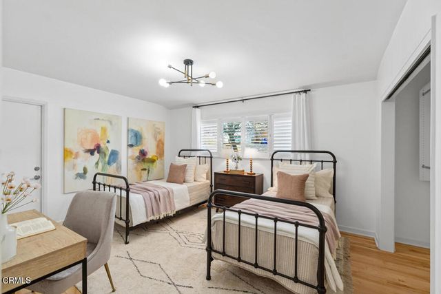 2902 El Caminito, La Crescenta, CA 91214