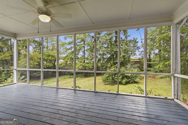 434 Indian Lake Court, Hiram, GA 30141
