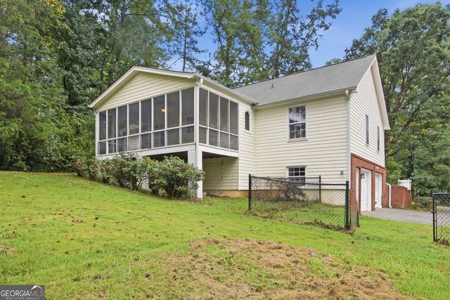 434 Indian Lake Court, Hiram, GA 30141